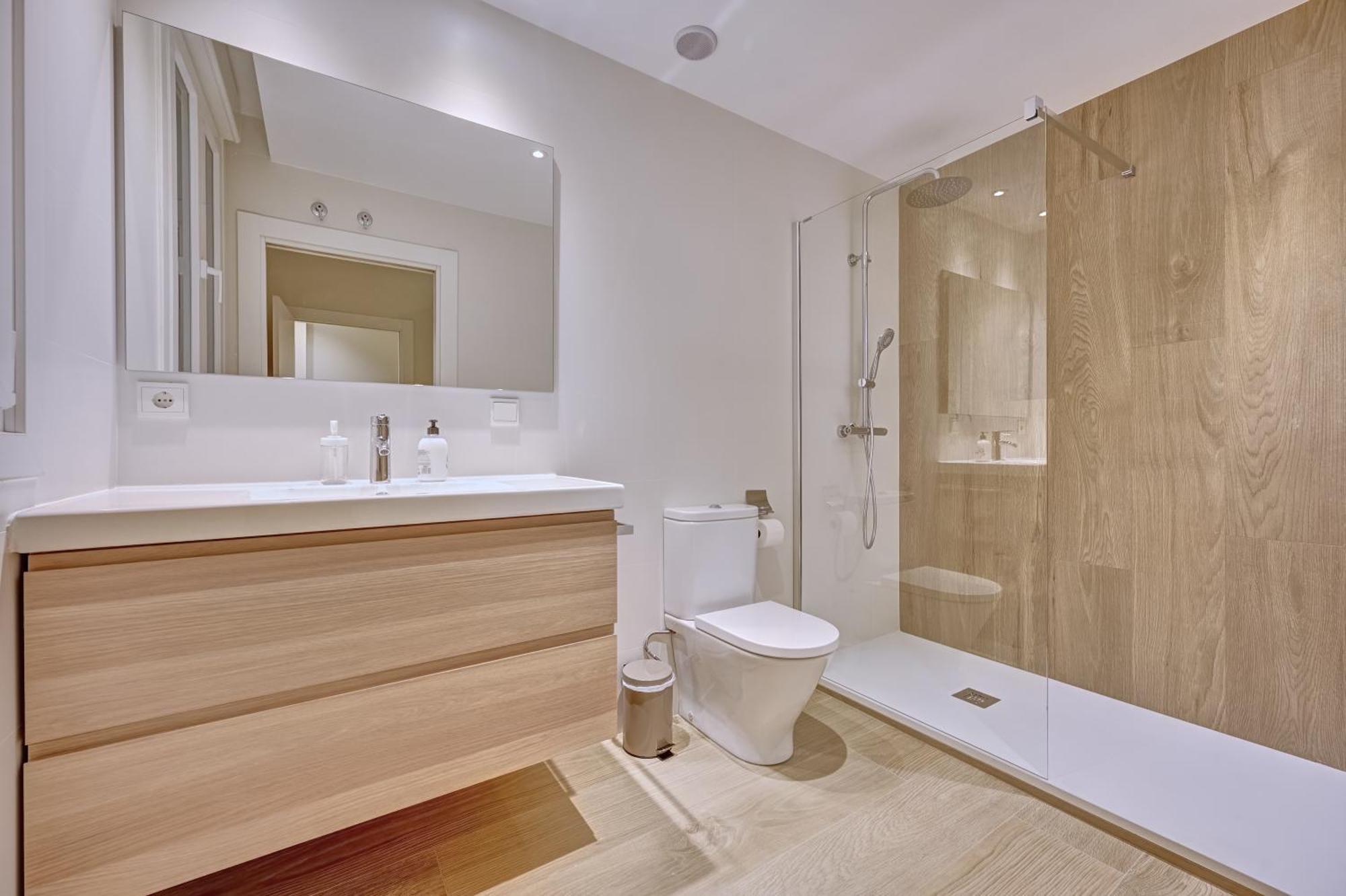 Apartamento El Conde By Clabao Pamplona Esterno foto